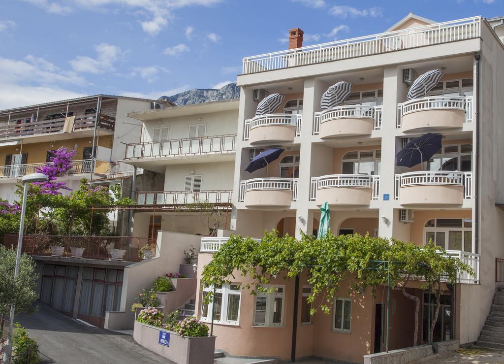 Apartments Kovac Makarska Eksteriør billede