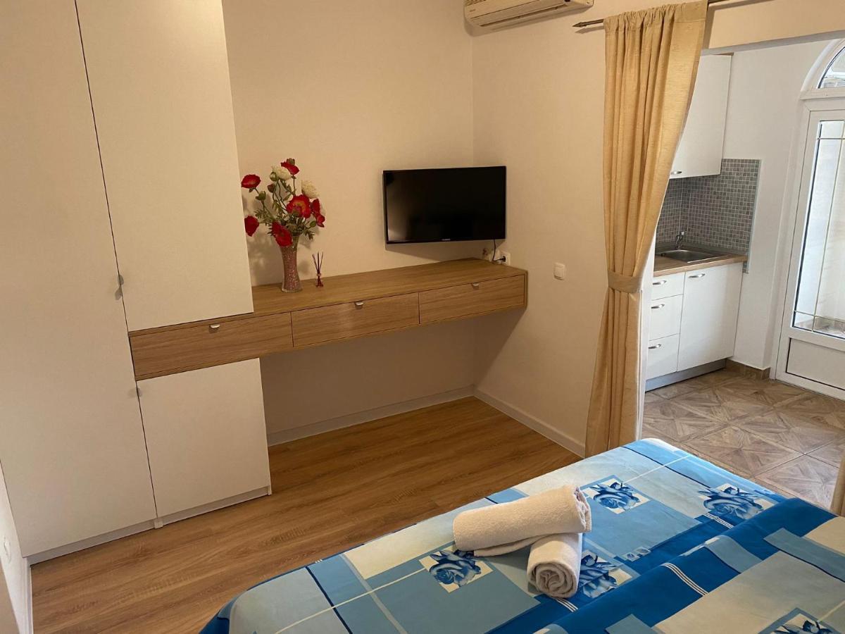 Apartments Kovac Makarska Eksteriør billede