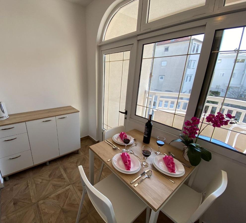 Apartments Kovac Makarska Eksteriør billede