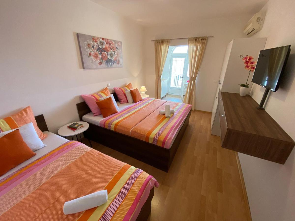 Apartments Kovac Makarska Eksteriør billede
