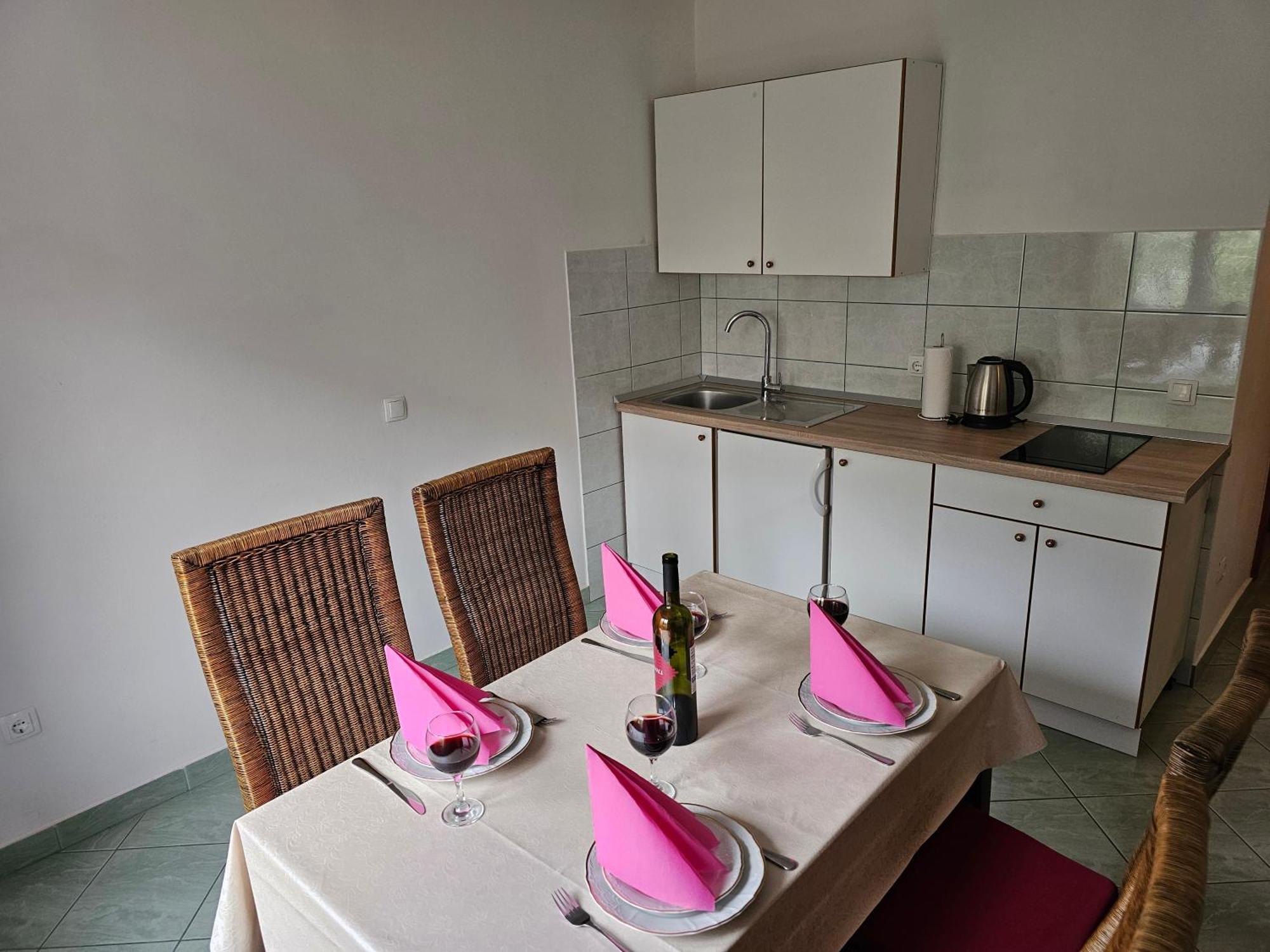 Apartments Kovac Makarska Værelse billede
