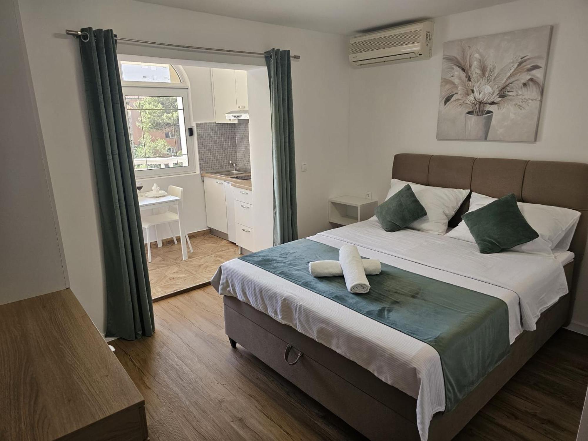 Apartments Kovac Makarska Værelse billede